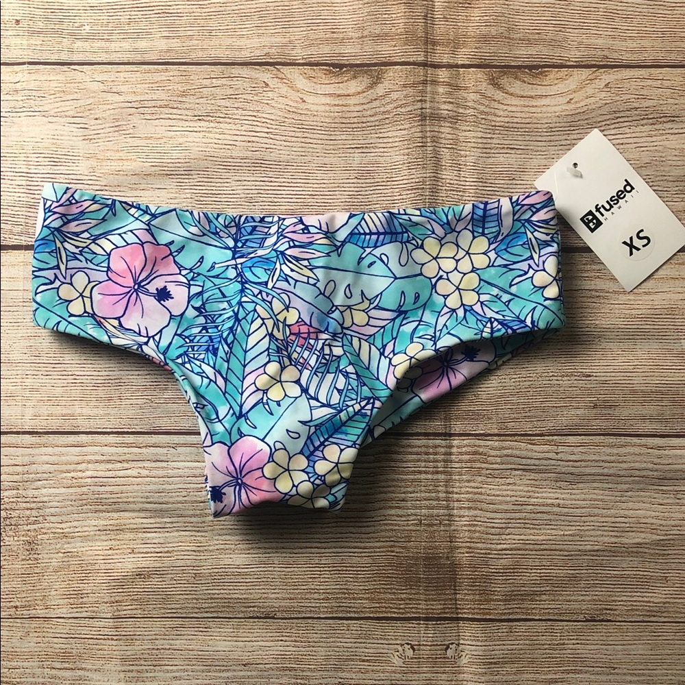 Fused Hawaii Floral Bikini Bottom‎